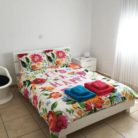 Mythical Sands - Good Vibes * Paralimni