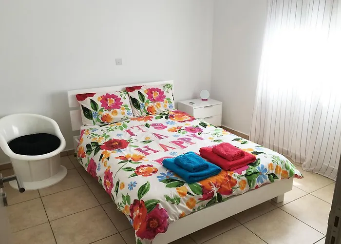 Mythical Sands - Good Vibes * פאראלימני